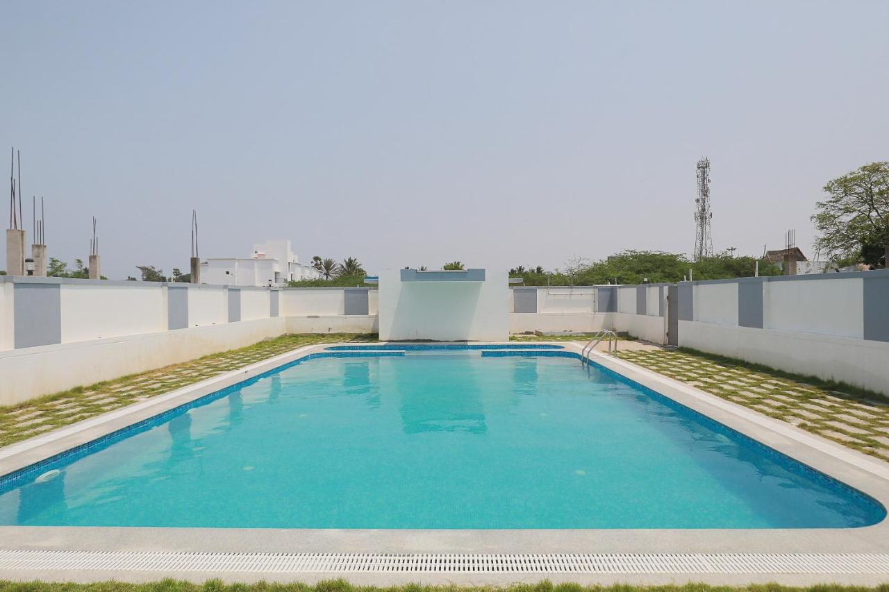 Oyo 38695 Peninsula Holiday Resorts Chennai Exterior foto